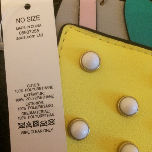 ASOS Bag Charm Key Ring - Picture 2 of 2